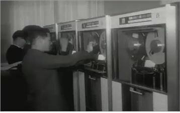 정부 최초 도입한 행정업무용 컴퓨터 IBM 1401.
