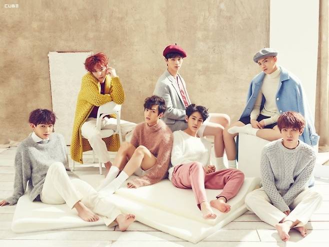 BTOB 맴버들의 화보 사진. / 큐브엔터테인먼트