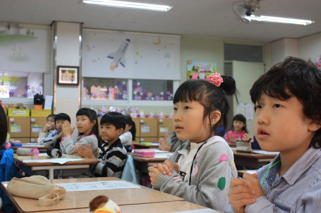 경기도 한 초등학교에서 성폭력 예방 교육을 하고 있다. 한겨레 자료사진