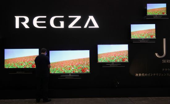 14일 도시바는 '레그자(REGZA)' 브랜드로 TV를 제조·판매하는 자회사 '도시바영상솔루션' 지분 95%를 중국 하이센스에 약 129억 엔(약 1269억 원)에 넘기기로 했다. (사진=japan times)