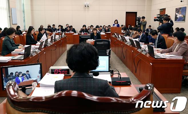 국회 여성가족위원회 전체회의. /뉴스1 © News1 박정호 기자