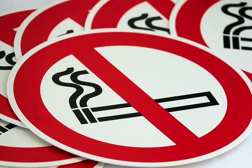 장기간 담배를 피운 사람이 금연하면 뇌졸중발생률은 2년 후부터 감소하기 시작해 5년 후에는 전혀 담배를 피우지 않은 사람과 비슷한 수준으로 건강해진다.