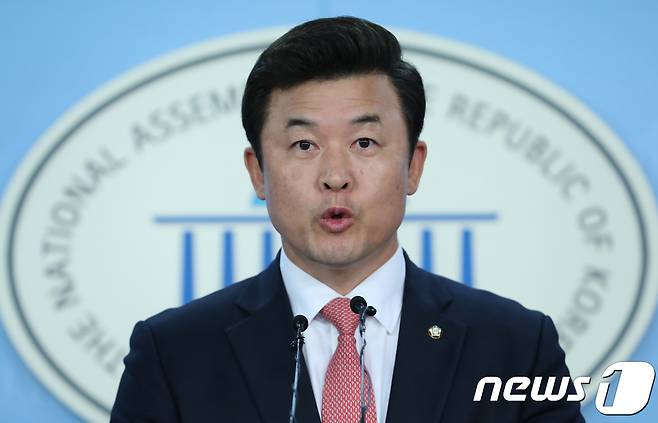 윤영석 자유한국당 수석대변인./뉴스1 © News1 박정호 기자
