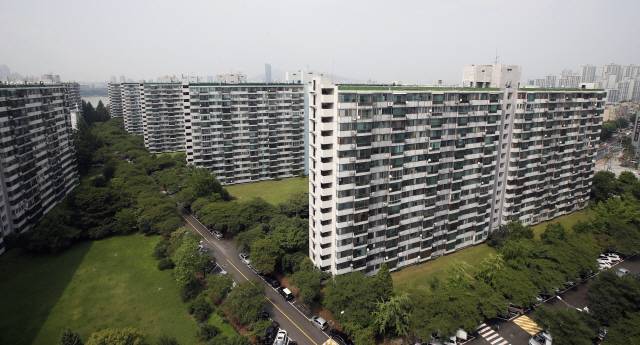 서울 송파구 잠실주공5단지 아파트 전경./연합뉴스