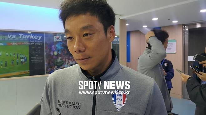 ▲ 서 감독 복귀를 설득한 염기훈