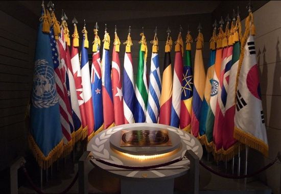 6.25 전쟁에 참전한 유엔군 국기(사진=전쟁박물관)