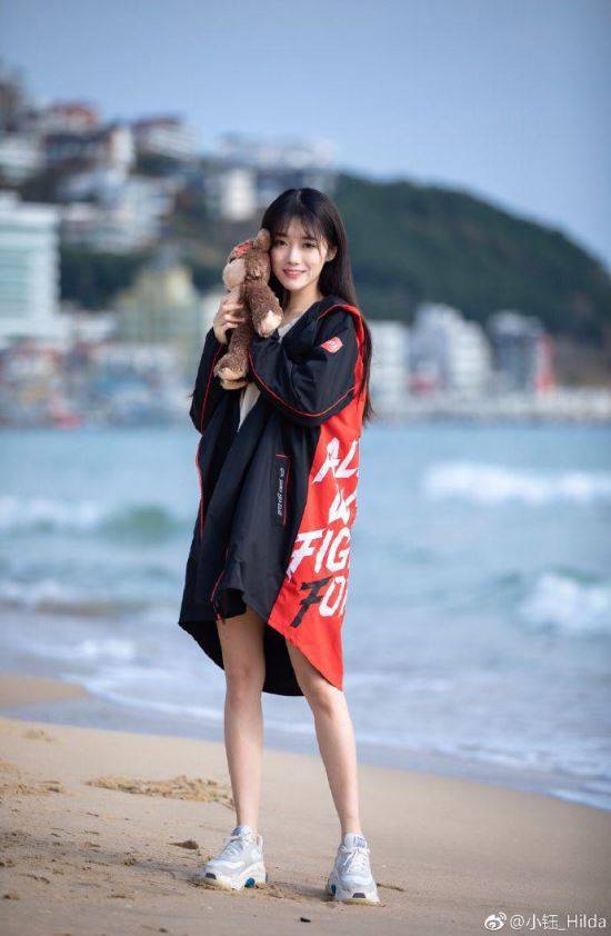 샤오 양 웨이보 페이지 발췌.