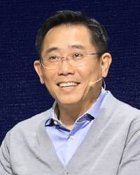 정의석 삼성전자 무선사업부 부사장이 20일 서울 삼성동 코엑스 인터콘티넨탈호텔에서 열린 ‘삼성 빅스비 개발자데이’에서 키노트 발표를 하고 있다.