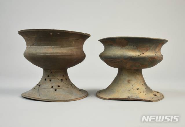 화로형 그릇받침