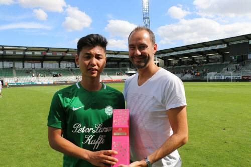 덴마크 비보르의 박정빈(왼쪽). 출처|비보르 홈페이지