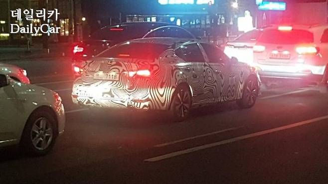 닛산 알티마 시험주행차량 (제공: 데일리카 독자 권성수님)