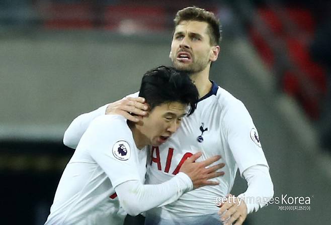 손흥민과 요렌테. 게티이미지코리아