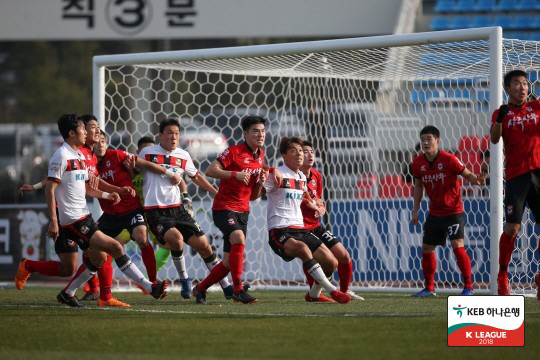 서울과 상주가 2018년 K리그1 최종전에서 대결하고 있다. 사진제공=한국프로축구연맹