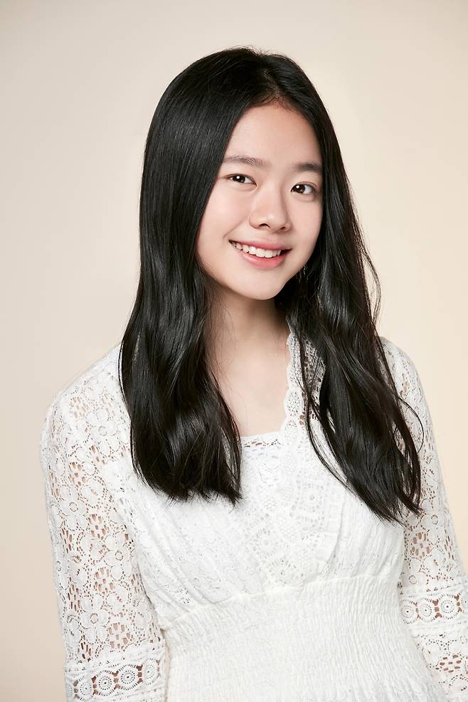 ▲ 영화 '사바하'의 이재인. 제공|캬라멜이엔티