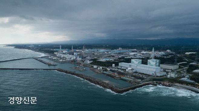 지난해 10월17일 공중 촬영한 후쿠시마 원전의 모습. 그린피스 제공