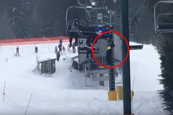 스키장 리프트에서 미끄러진 8살 소년 구한 10대들 - 11Alive/유튜브 캡처