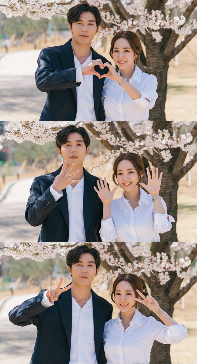 ▲ '그녀의 사생활' 박민영과 김재욱의 투샷이 공개됐다. 제공|tvN