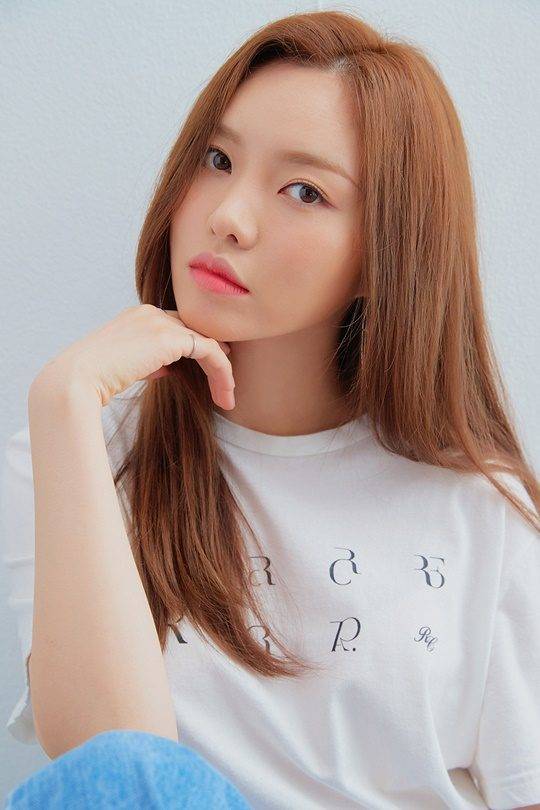 가수 릴리. 사진제공=(주)투바앤, 밀리언마켓