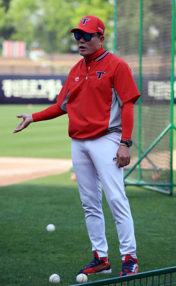 KIA 김민호 수석코치