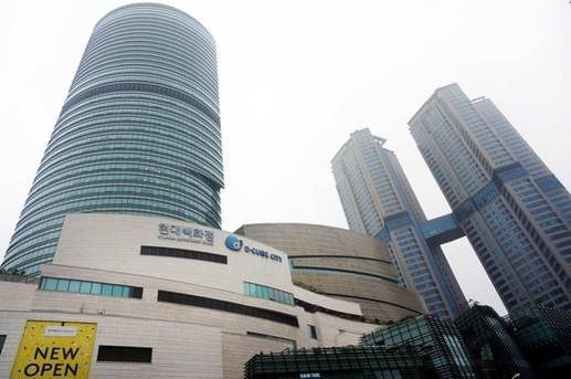 현대백화점 디큐브시티점/현대백화점 제공