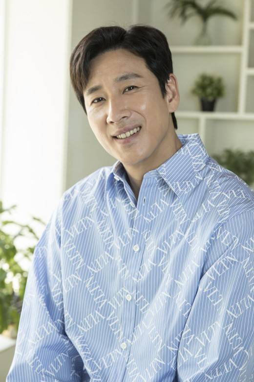 기생충 이선균 기생충 이선균