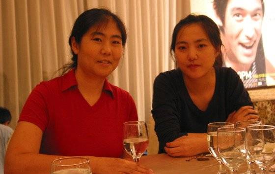 홍정은(左), 홍미란(右)