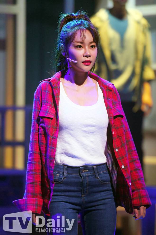 AOA 유나