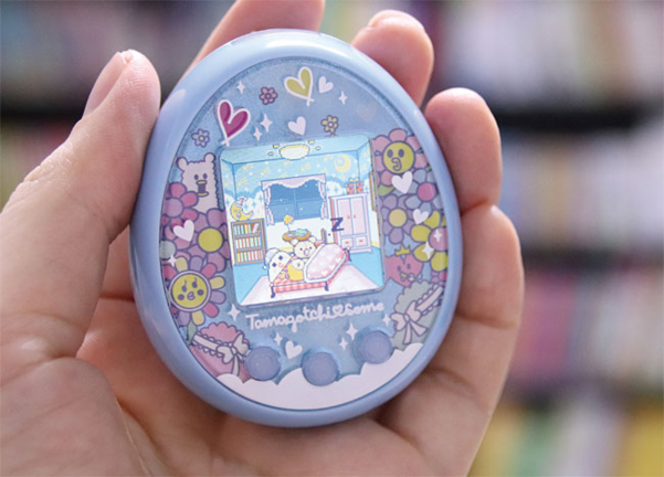 10월 출시된 ‘반다이남코코리아’의 다마고치 신작 ‘다마고치 썸’./ 네이버 블로그 Lisianthus