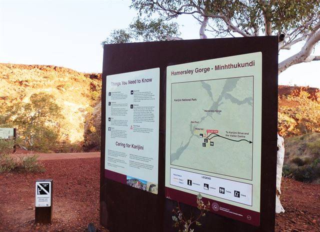 안내판이 많은 건 좋은데, 왠지 ‘문제가 생기면 다 네 책임이야’라고 떠넘기는 듯한 인상을 받는다.