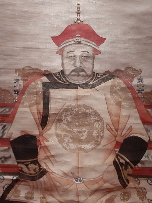 청나라 2대 황제 태종 홍타이지를 그린 초상화.