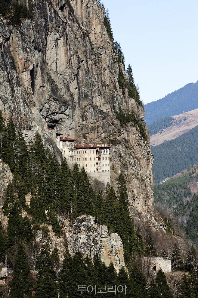 쉬멜라 수도원 (c)터키문화관광부