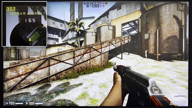 그래픽 카드가 초당 353회 재생하고, 모니터가 165회 재생한다. 통상적인 모니터는 60회 수준에 그친다.