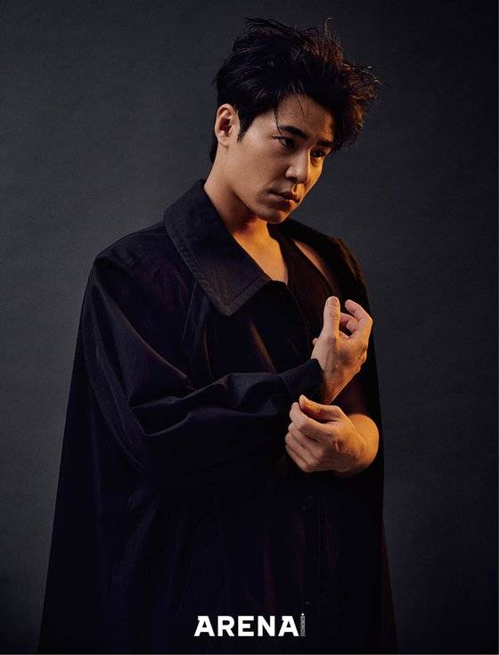 이규형 화보
