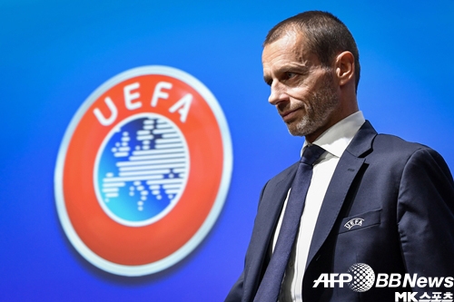 UEFA가 회원국에 프로 리그가 현재 상황에서 취소하는 것은 서두른 결정이라는 메시지를 전했다. 알렉산데르 체페린 UEFA 회장. 사진=AFPBBNews=News1