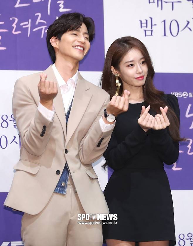 ▲ 배우 송재림과 티아라 출신 지연(왼쪽부터) ⓒ곽혜미 기자