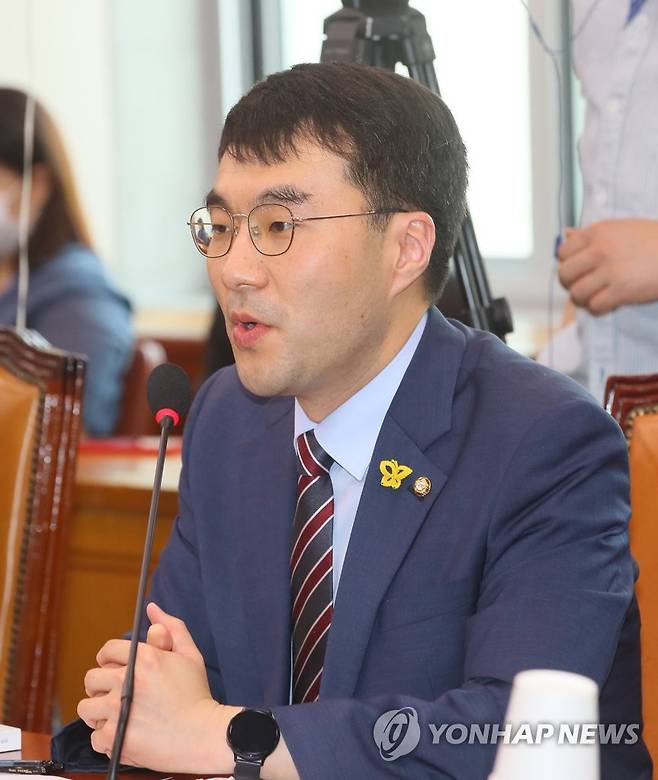 법사위 발언하는 김남국 의원 [연합뉴스 자료사진]