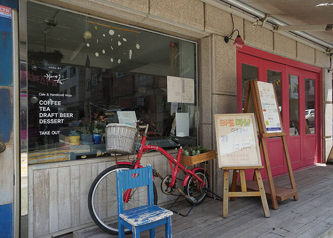 서울 양천구 목2동의 커뮤니티 중심이 된 '카페마을'
