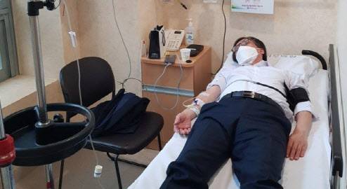 ‘검·언 유착 의혹’ 수사팀장인 정진웅 서울중앙지검 형사1부장이 한동훈 검사장의 압수수색 과정에서 물리적으로 방해를 받았다며 종합병원 응급실에서 치료를 받고 있다 (사진=연합뉴스)