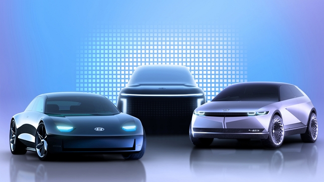 현대자동차가 전기차 전용 플랫폼이 적용된 순수 전기차 브랜드를 선보인다. 사진은 아이오닉 브랜드 제품 라인업 렌더링 이미지. (왼쪽부터) 아이오닉 6, 아이오닉 7, 아이오닉 5. /사진=현대자동차