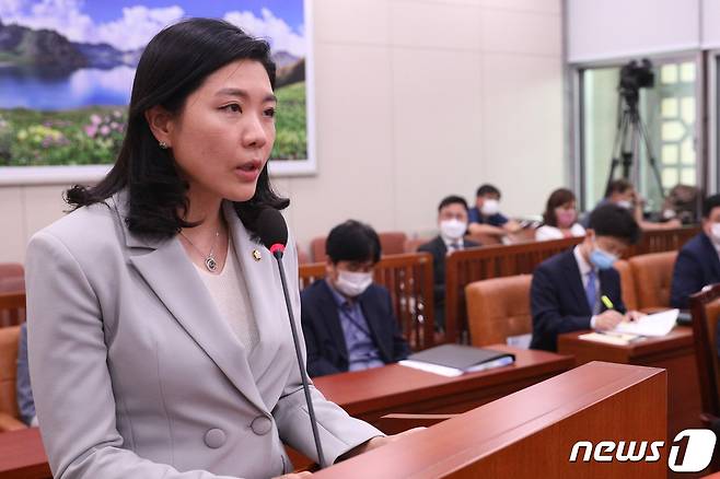 신현영 더불어민주당 의원. © News1 성동훈 기자