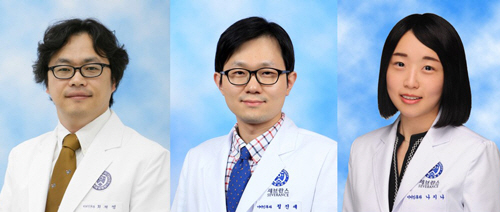 왼쪽부터 최재영 교수, 정진세 교수, 나지나 강사