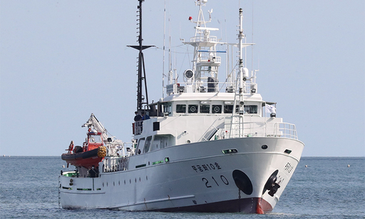 지난 9월 24일 인천시 옹진군 연평도 해상에 정박된 실종 공무원이 탑승했던 어업지도선 무궁화 10호. 뉴시스
