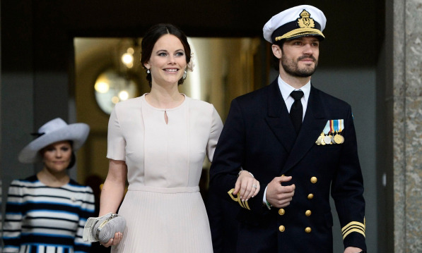 스웨덴 왕위 계승 서열 4위인 카를 필립(오른쪽) 왕자와 소피아 왕자비. /AFP 연합뉴스