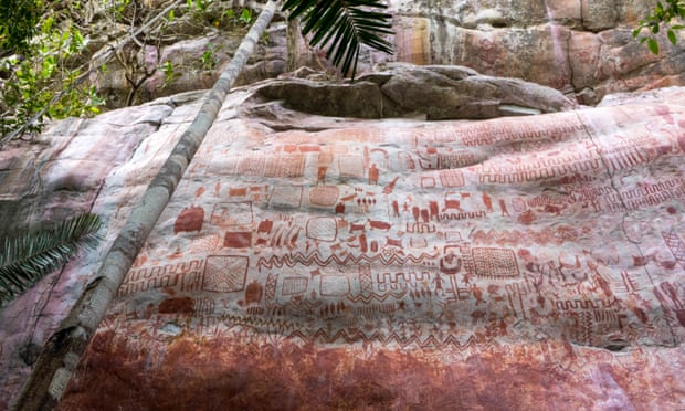 아마존 열대우림에서 발견된 고대 벽화의 일부 모습.