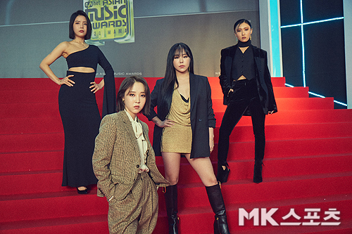 The 2020 Mnet Asian Music Awards (MAMA 2020) Red Carpet event was held on the afternoon of June 6.MAMAMAOO is attending MAMA.