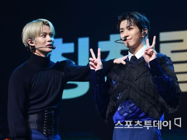 ST Photo] Jinyoung, Were good looking YongheeMaycon de Andrade Barberan means that The Artist creates a stage for fans and means Concert for me and Concert dedicated to fans.The first episode was held successfully on November 21st.Maycon de Andrade Barberan2 stars group Abisix (AB6IX), Mr. I-x (CIX), and singer Jung Se-un.During the performance, there will be a time for communication between fans and The Artist, and the progress was performed by broadcaster Ha Ji Young.Maycon de Andrade Barberan hosted by LG U + and hosted by the Korean wave agency WiJ Partners will be broadcast live on U + Idol Live mobile and IPTV apps.You can watch it on VOD after the performance. 2020.December 19.