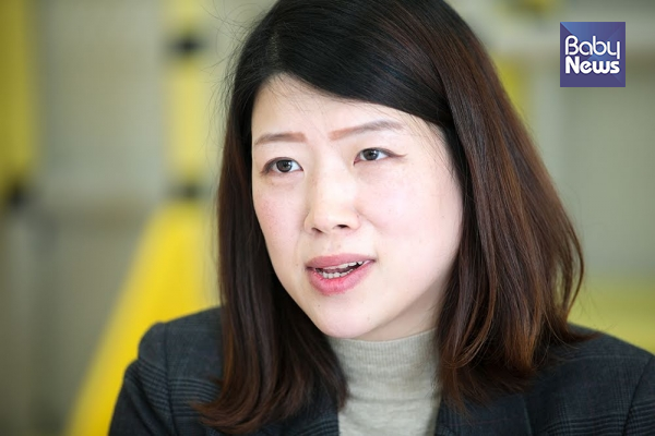 김승언 터치아이발달센터 대표는 "자폐성향이 있다고 진단을 받게 되면 서로의 탓을 하며 부부 간의 갈등이 생기기 마련인데, 엄마 탓도 아니고 아빠 탓도 아니다"라며 "부부끼리 잘 얘기해서 아이를 위해서 충분히 놀아주고 소통할 수 있게끔 해주면 아이는 분명 계속적으로 좋아질 수가 있다"고 말했다. 최대성 기자 ⓒ베이비뉴스
