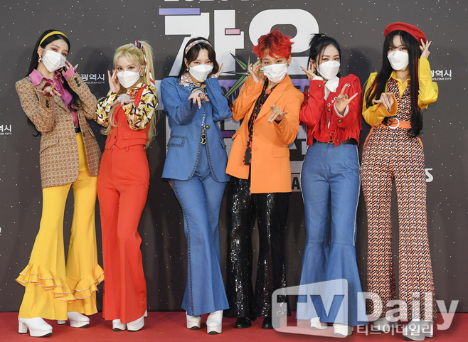 The 2020 SBS Song Daejeon in DAEGU Red Carpet event was pre-recorded on the evening of the 25th.Singer GFriend attended the SBS song Daejeon red carpet event.Boom, Kim Hee-chul and April Naeuns 2020 SBS Song Daejeon will be held under the theme of The Wonder Year.BTS, TWICE, Seventeen, Godseven (GOT7), MonstaX (MONSTA X), Mamamu, Jesse, New East, GFriend, Omaigol, Eyes One (IZ*ONE), The Boys, Stray Kids, (Women) Kids, ATIZs There are, you know (ITZY), Tomorrow by Together (TOMORROW X TOGETHER), April, Momoland, Cravity (CRAVITY), Treasure (TREASURE), Espa, Enhyphen (ENHYPEN) appear and shine their seats.