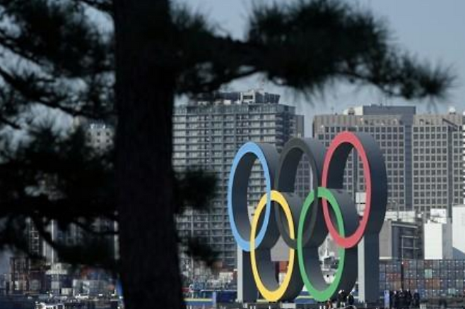 도쿄올림픽은 신종 코로나바이러스 감염증(코로나19)으로 인해 1년 연기됐으나 올해 개최할 수 있을지는 확실하지 않은 상황이다. 연합뉴스