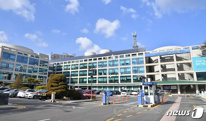 경기 시흥시가 청소년들의 활동을 지원하기 위한 청소년 문화의집을 오는 11일 개관할 예정이다.(시흥시 제공)© 뉴스1